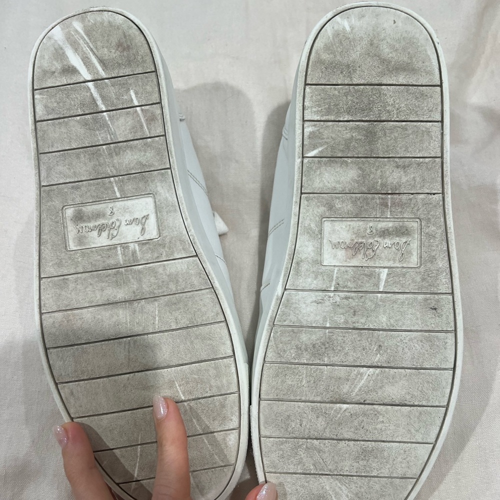 Sam Edelman White Women's Sneakers - Picture 2 of 4